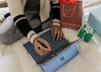 Grocery Shop has always been counted among a good Small Business Ideas